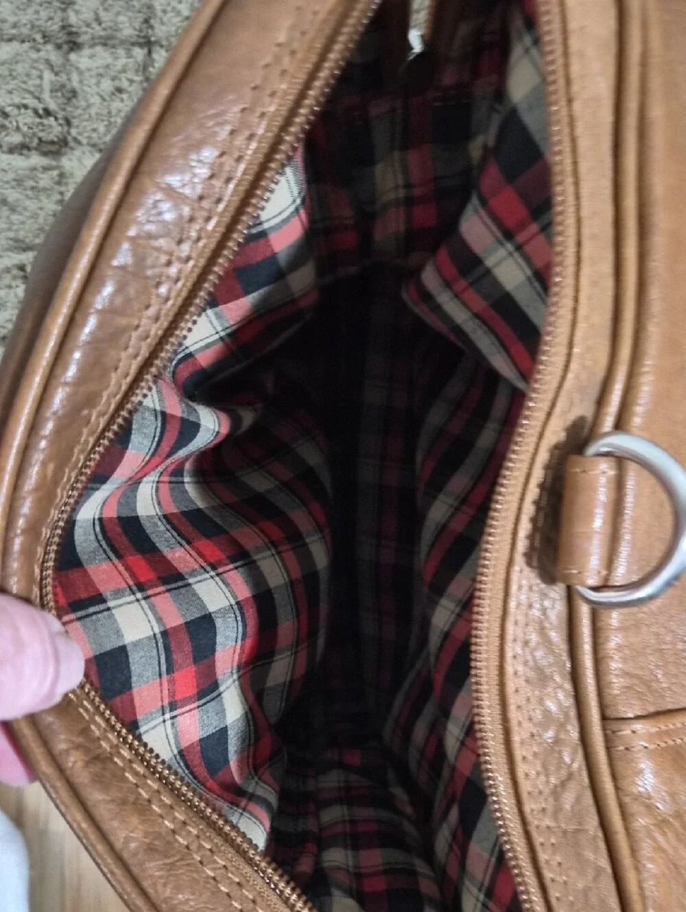 Viosi Piel Leather Duffel Bag with Multiple Pockets Front, Side, Back & Bottom